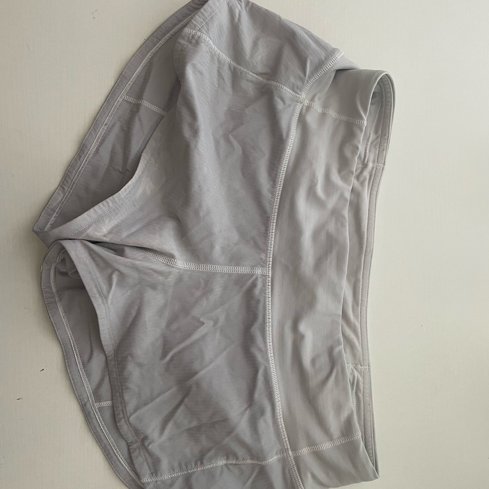 white lulu shorts!